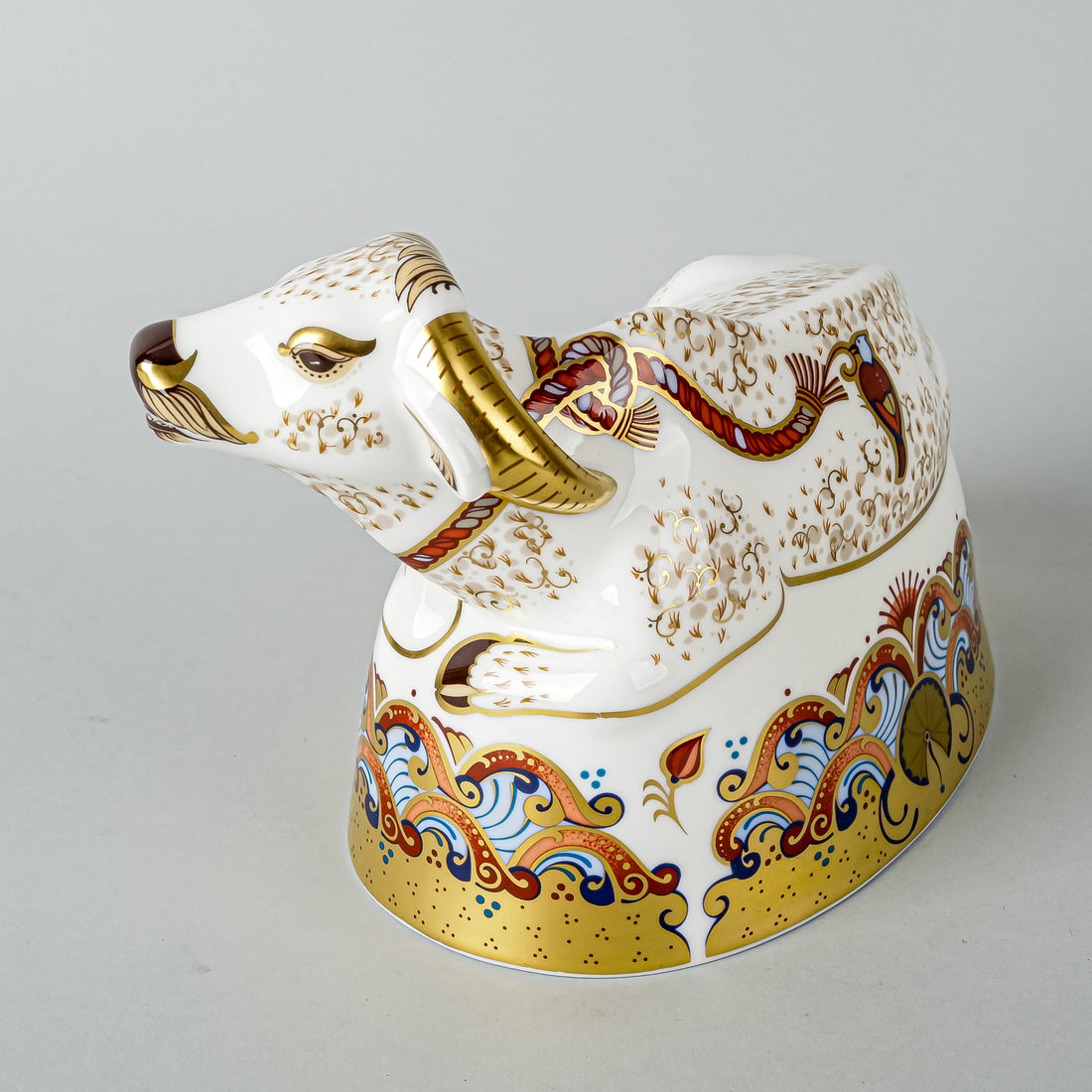 ROYAL CROWN DERBY Paperweight Water Buffalo