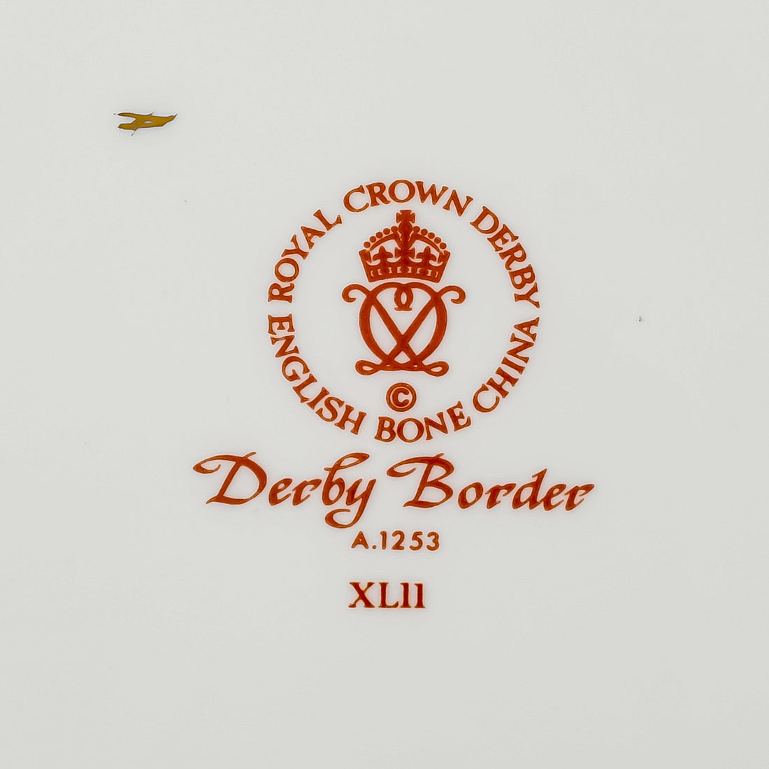 ROYAL CROWN DERBY Derby Border A1253 Salad/Dessert Plates Set of 4