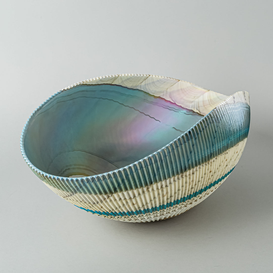 YALOS MURANO Iridescent Art Glass Bowl