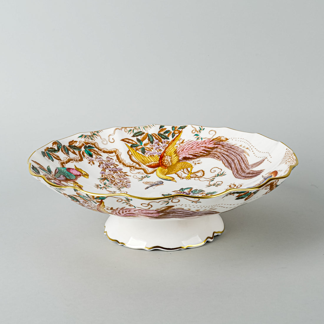 ROYAL CROWN DERBY Olde Avesbury A73 Ruffled Footed Bowl