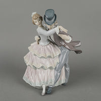 LLADRO Figurine Shall We Dance