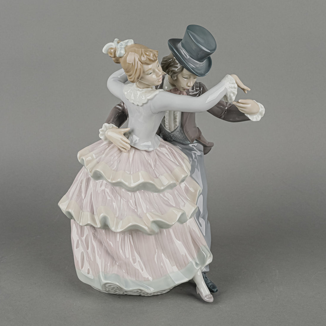 LLADRO Figurine Shall We Dance