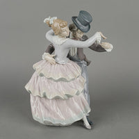 LLADRO Figurine Shall We Dance