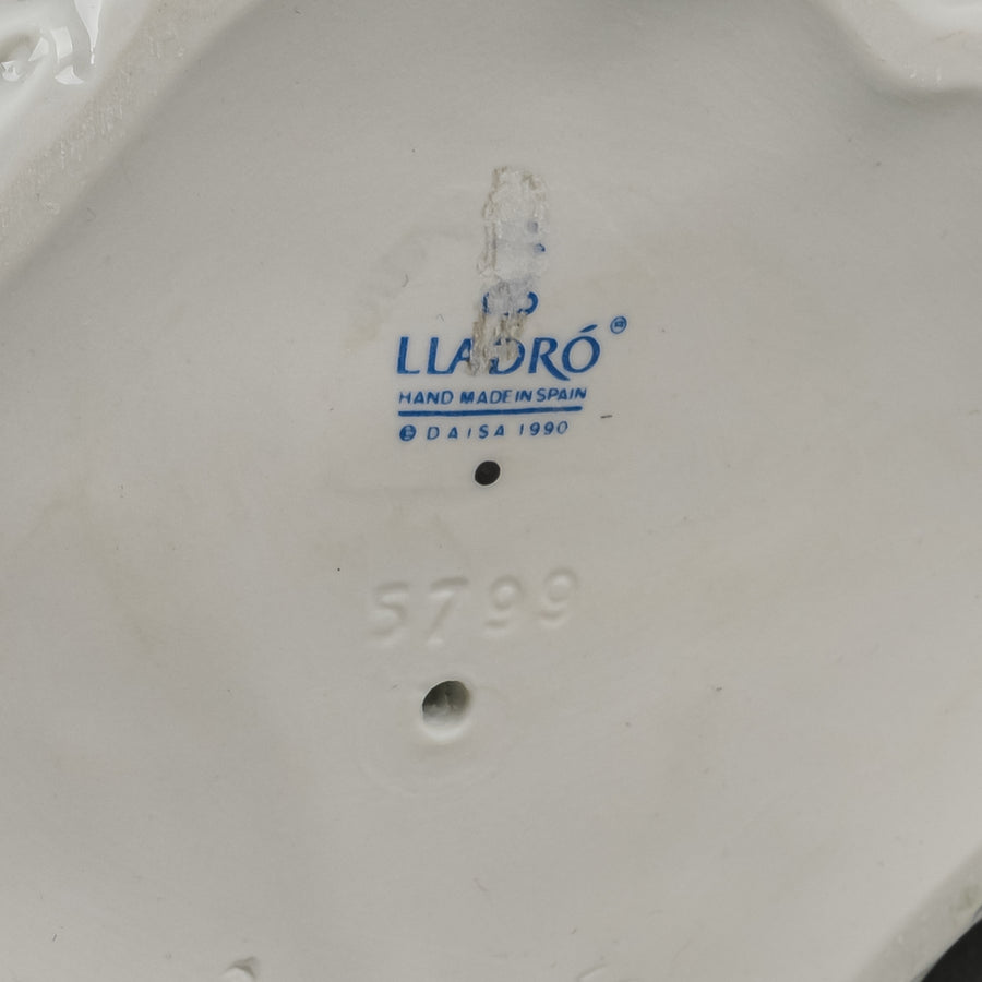LLADRO Figurine Shall We Dance