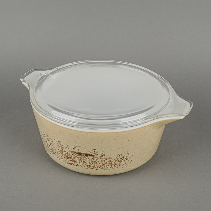 PYREX Forest Fancies Cinderella Covered Casseroles Set Of 2 - 4 Pieces