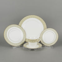 ROYAL DOULTON Sonnet 8 Place Settings