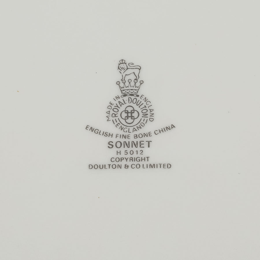 ROYAL DOULTON Sonnet 8 Place Settings