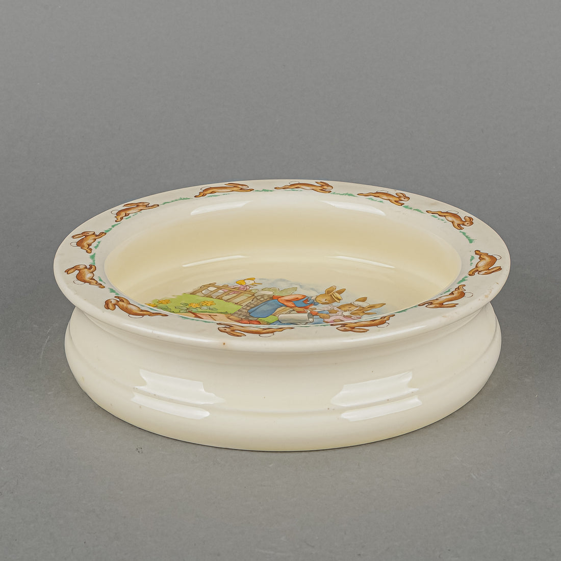 ROYAL DOULTON Barbara Vernon Bunnykins Baby Bowl - Gardening