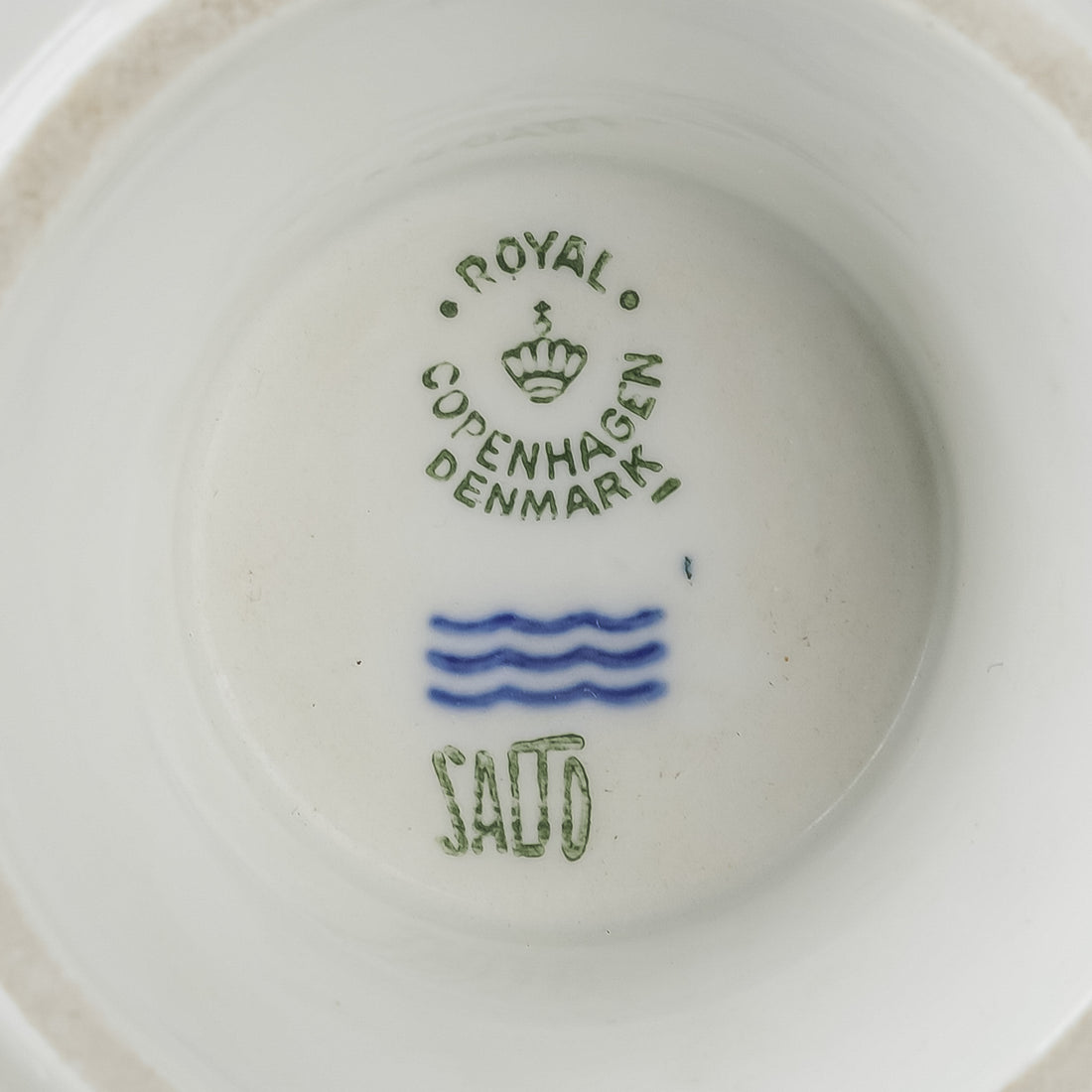 ROYAL COPENHAGEN Salto Gravy/Sauce Boat With Fixed Stand
