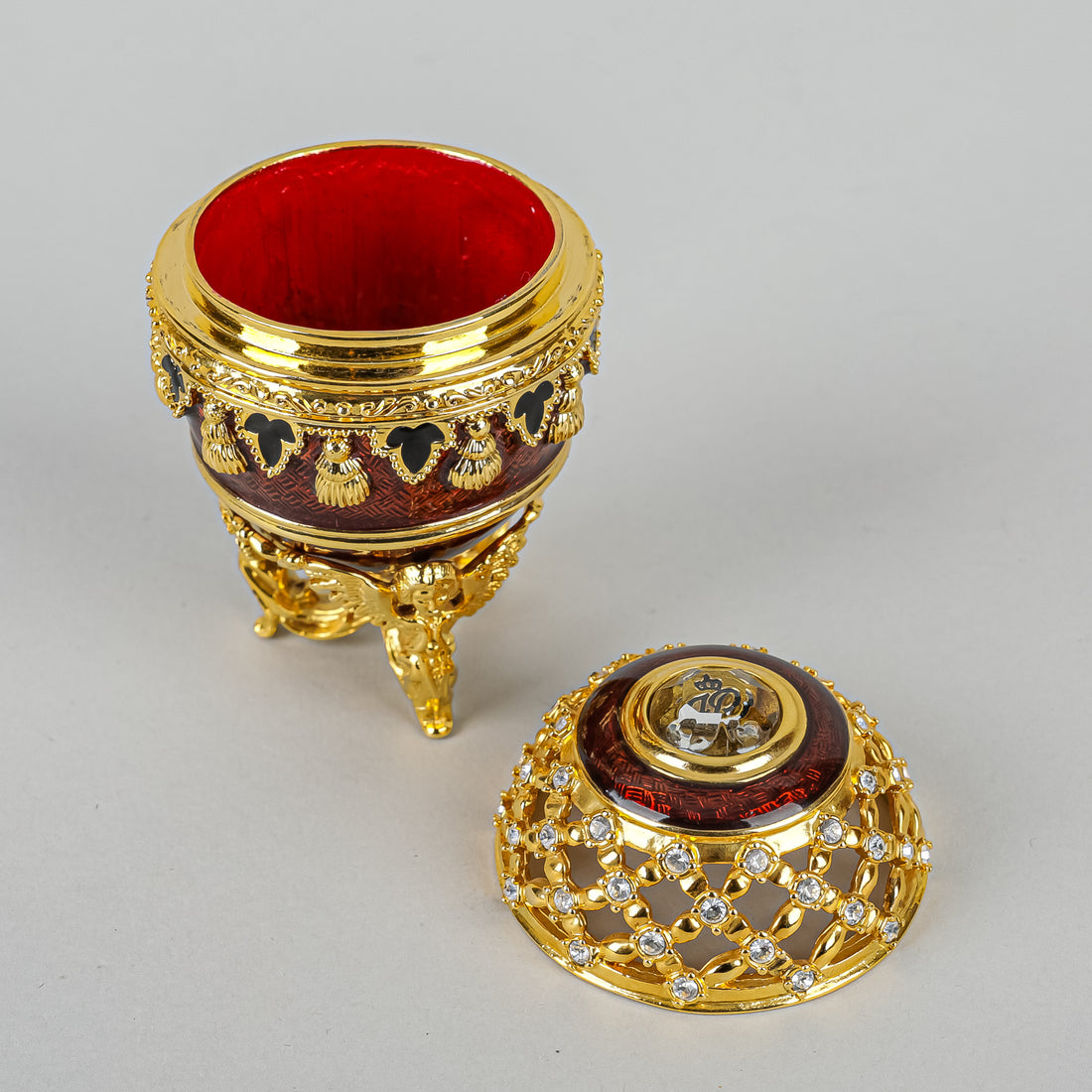 JOAN RIVERS Potpourri Gold Tone With Clear Cubic Zirconia Burgundy Egg