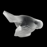 LALIQUE Figurine Moineau Coquet/Head Under Wing