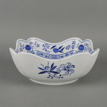 HUTSCHENREUTHER Blue Onion Serving Bowl