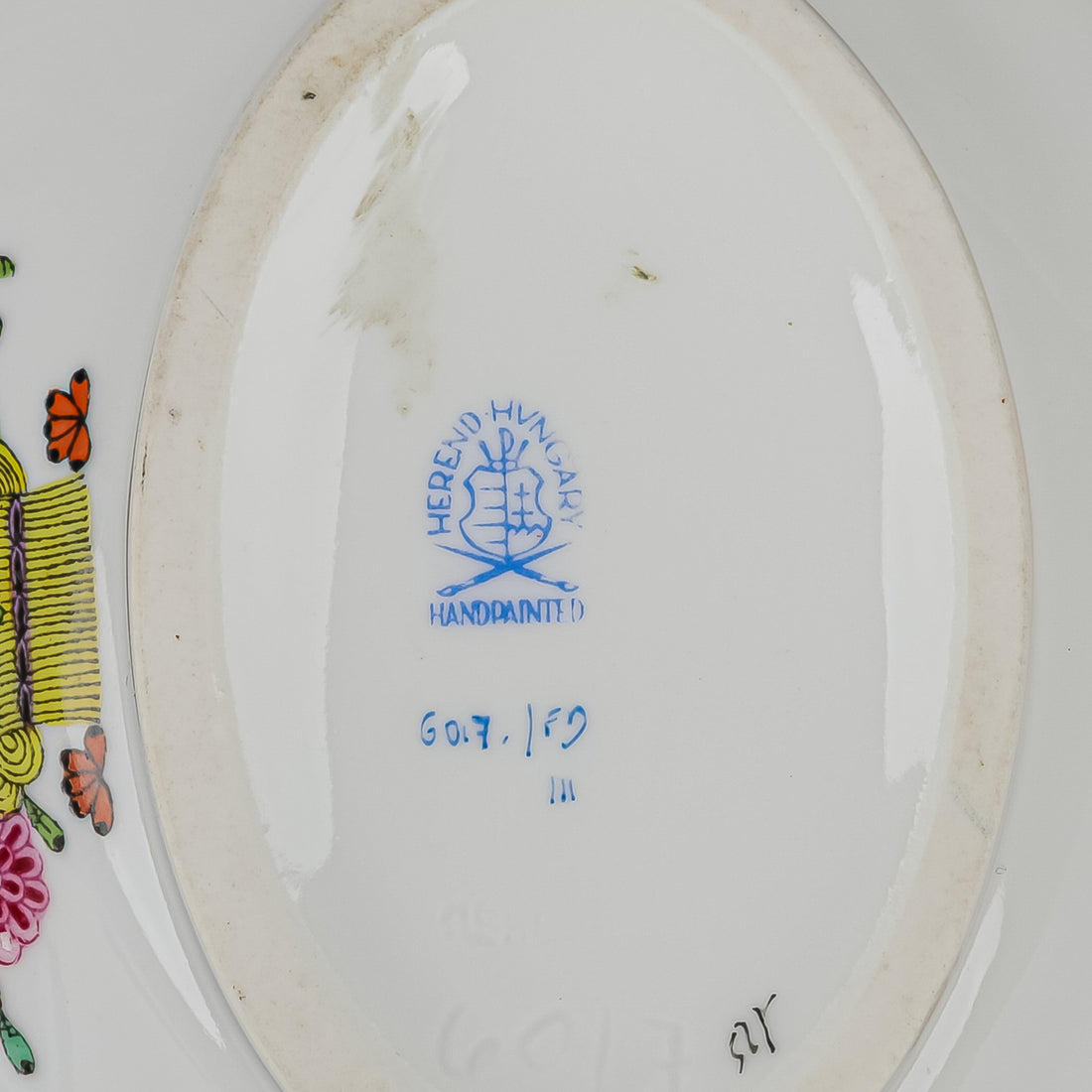 HEREND Indian Basket Oval Mini Tureen With Lemon Knob Lid 6017