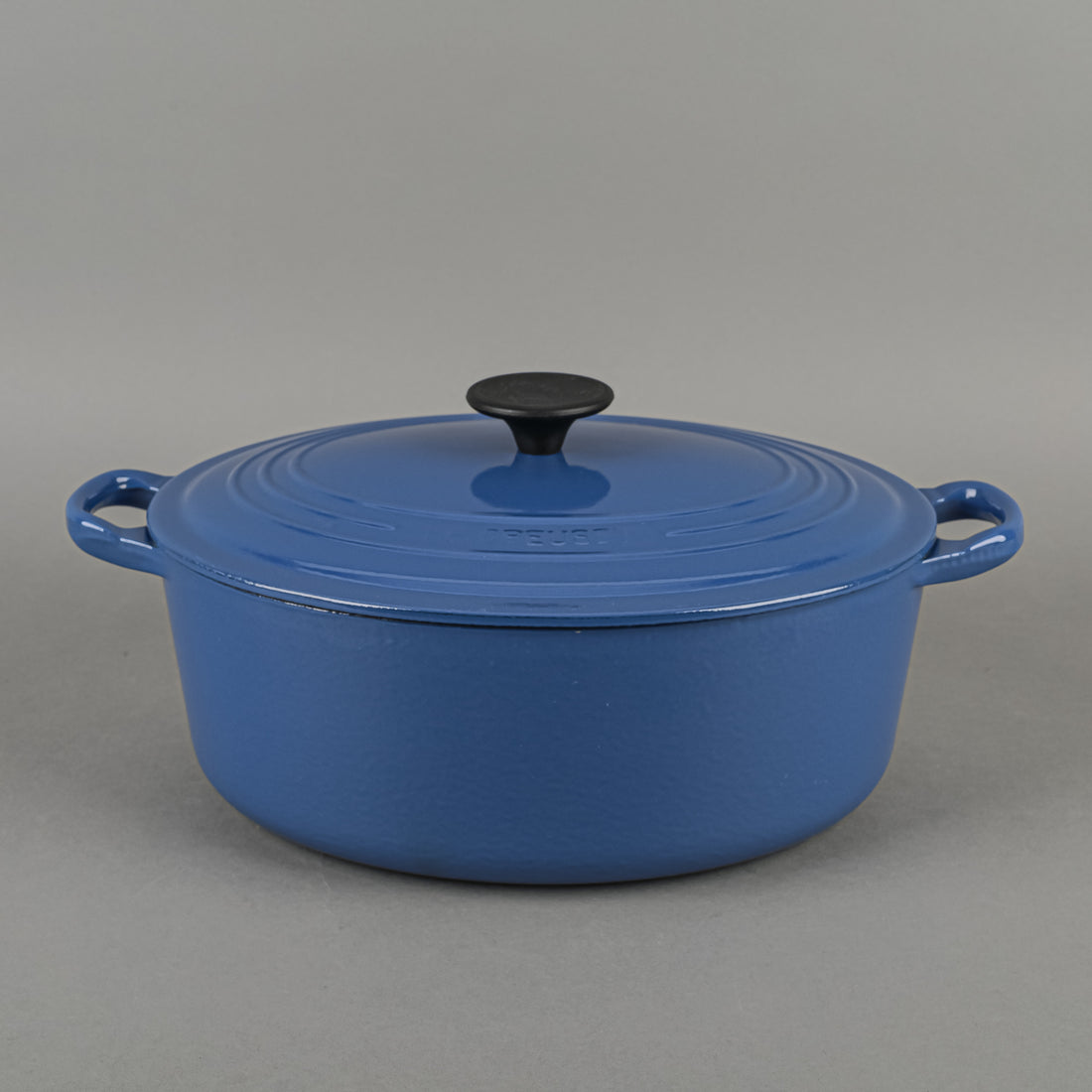 LE CREUSET Enamel Cast Iron Oval Dutch Oven 29cm With Lid - Blue