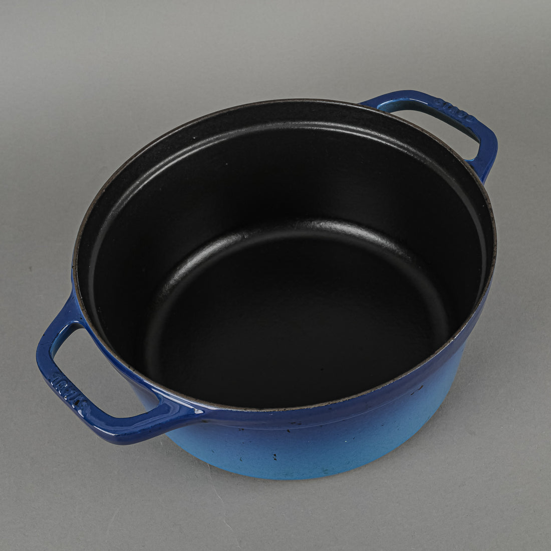 STAUB Enamel Cast Iron Cocotte 24cm Blue