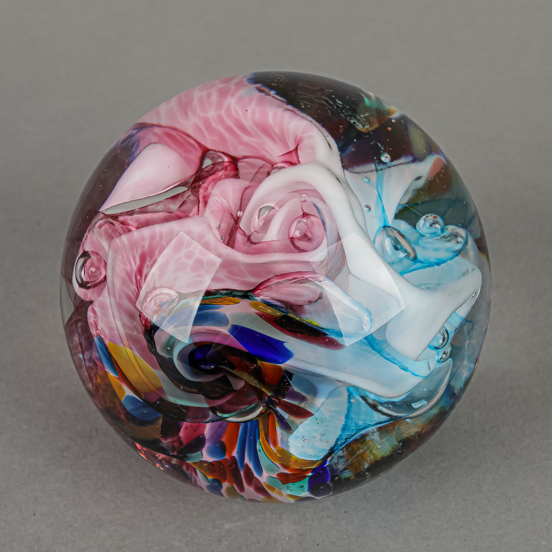 ROBERT HELD ART GLASS Sommerso/Bubbes Ball Paperweight