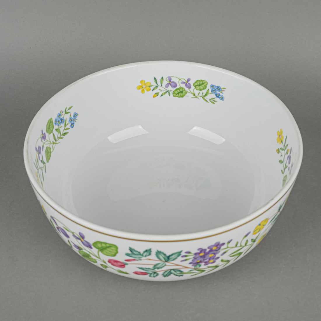 ROYAL WORCESTER Arcadia Salad Serving Bowl