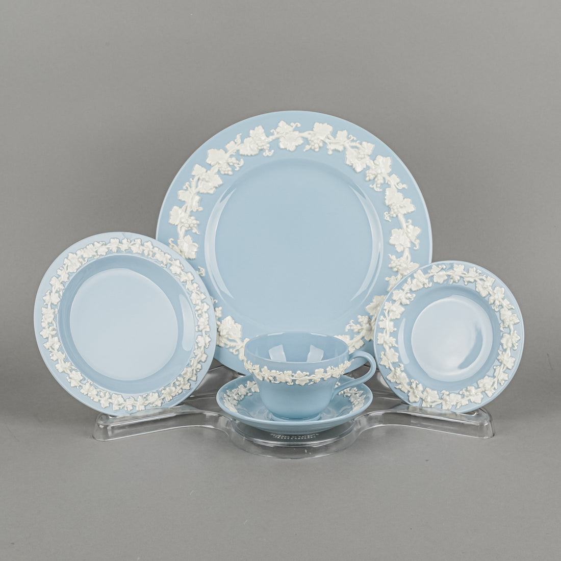 WEDGWOOD White On Blue Embossed Queens Ware 11 Place Settings Plus Extras