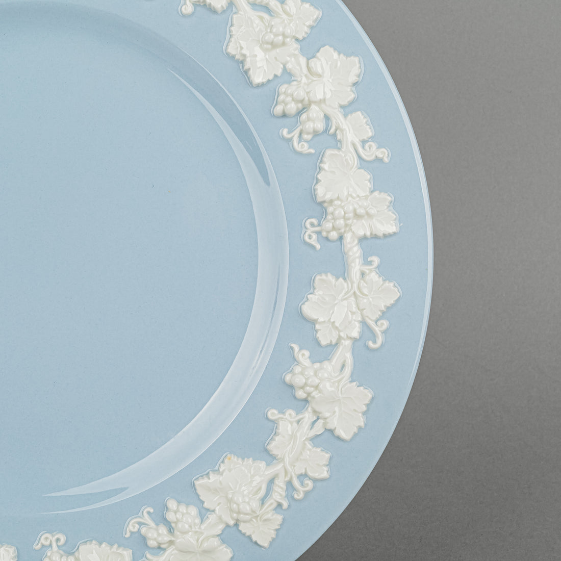 WEDGWOOD White On Blue Embossed Queens Ware 11 Place Settings Plus Extras