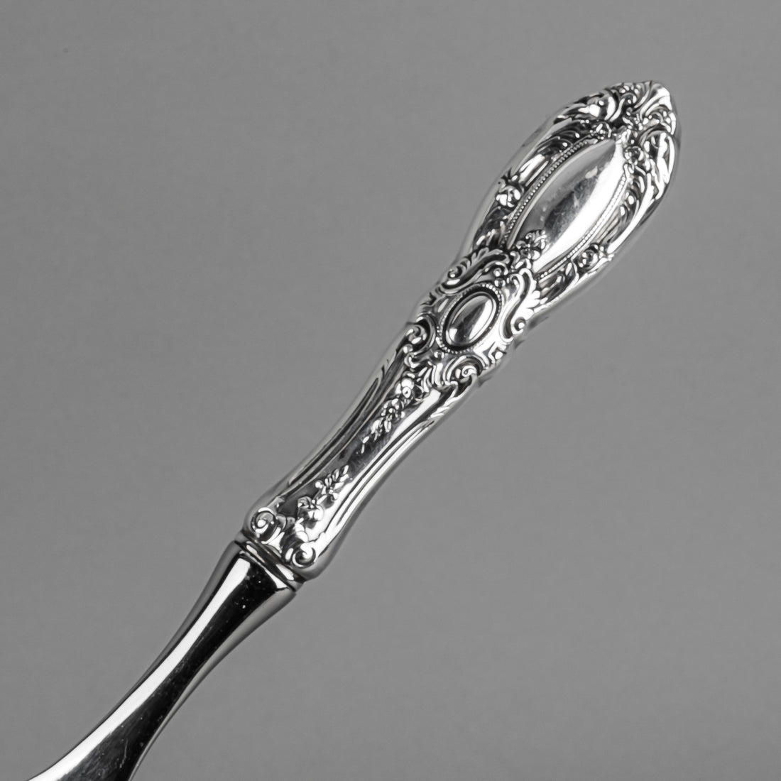 TOWLE King Richard Sterling Handle Stainless Steel Lifter/Server