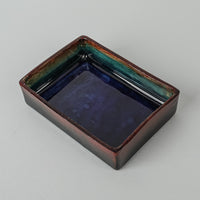 MOORCROFT Leaf & Berry Flambe Lidded Box W4.75"xD3.5"
