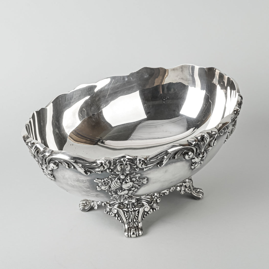 REED & BARTON King Francis Silverplate Footed Oval Bowl 1684