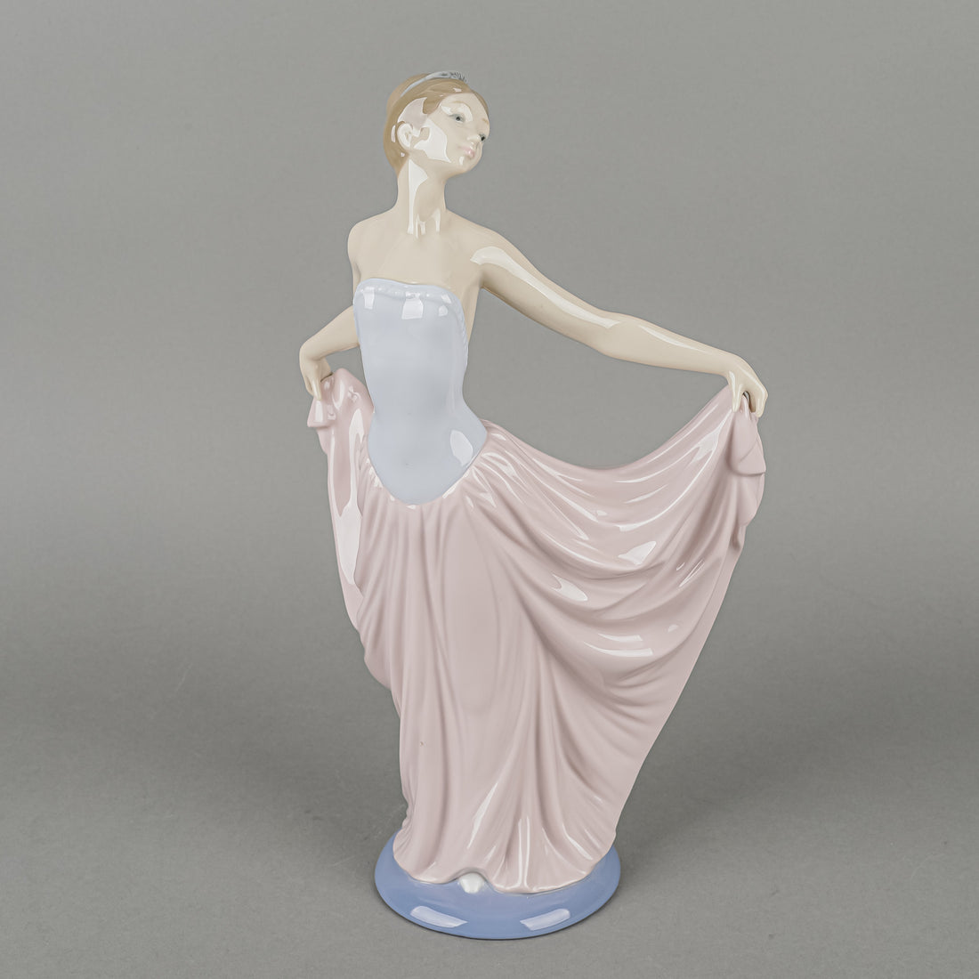 LLADRO Figurine Dancer 5050