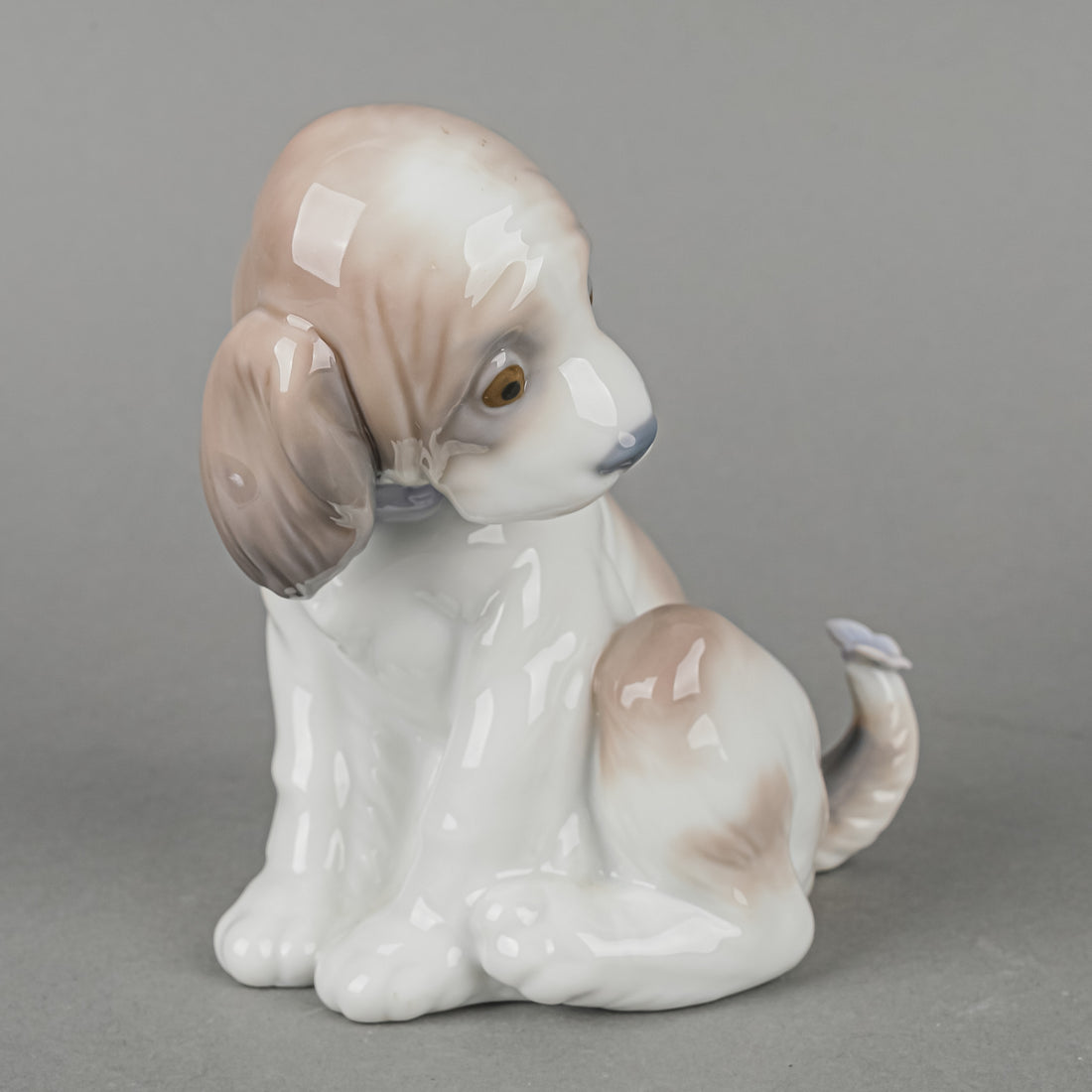 LLADRO Figurine Gentle Surprise 6210