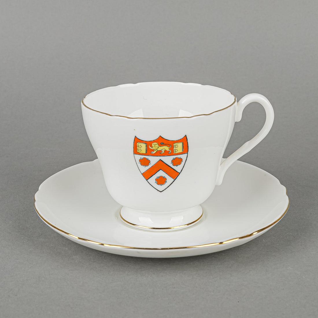 SHELLEY Cambridge Trinity College Crest Tea Set 18 Pieces