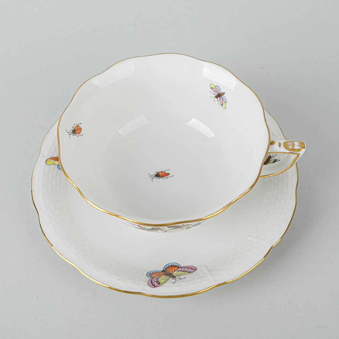 HEREND Rothchild Bird Cup & Saucer 734