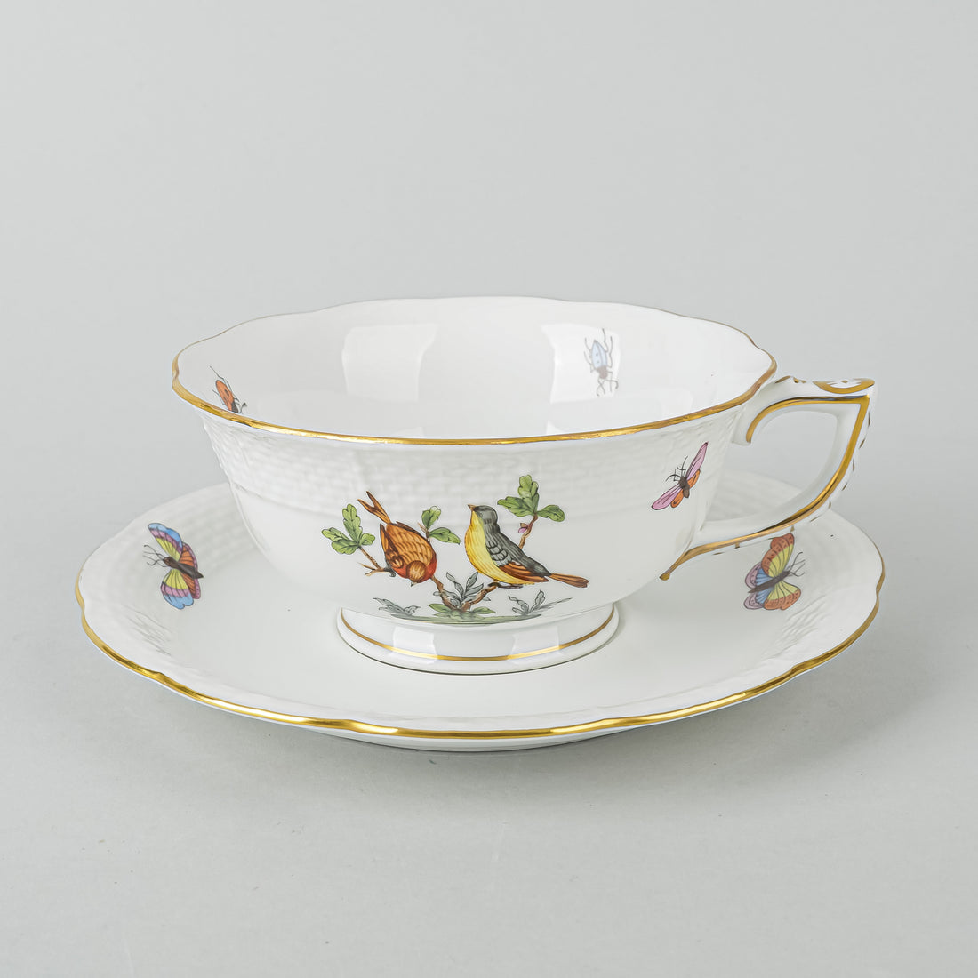 HEREND Rothchild Bird Cup & Saucer 734