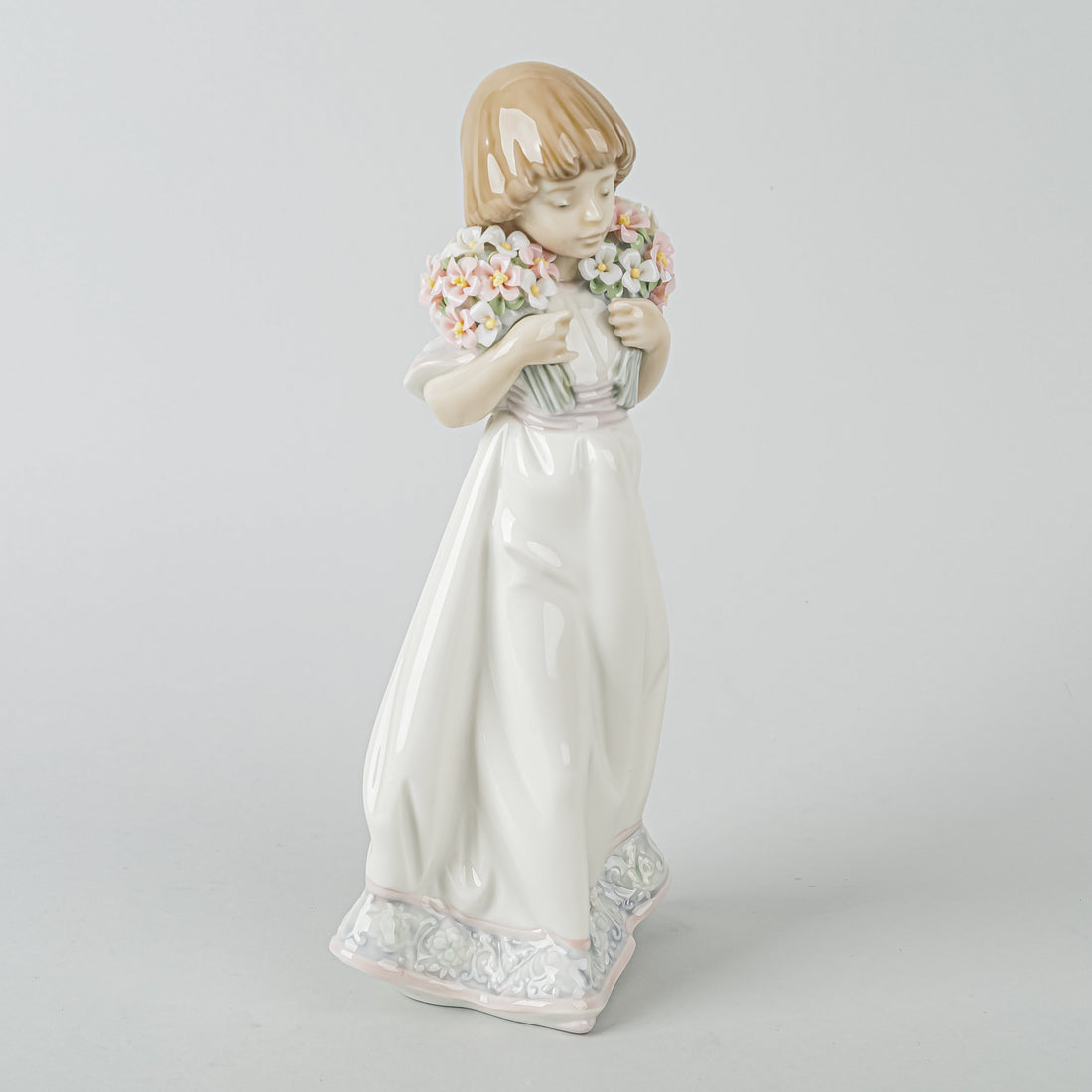 LLADRO Figurine Spring Bouquets 7603
