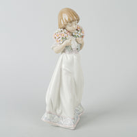 LLADRO Figurine Spring Bouquets 7603