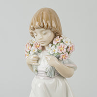 LLADRO Figurine Spring Bouquets 7603