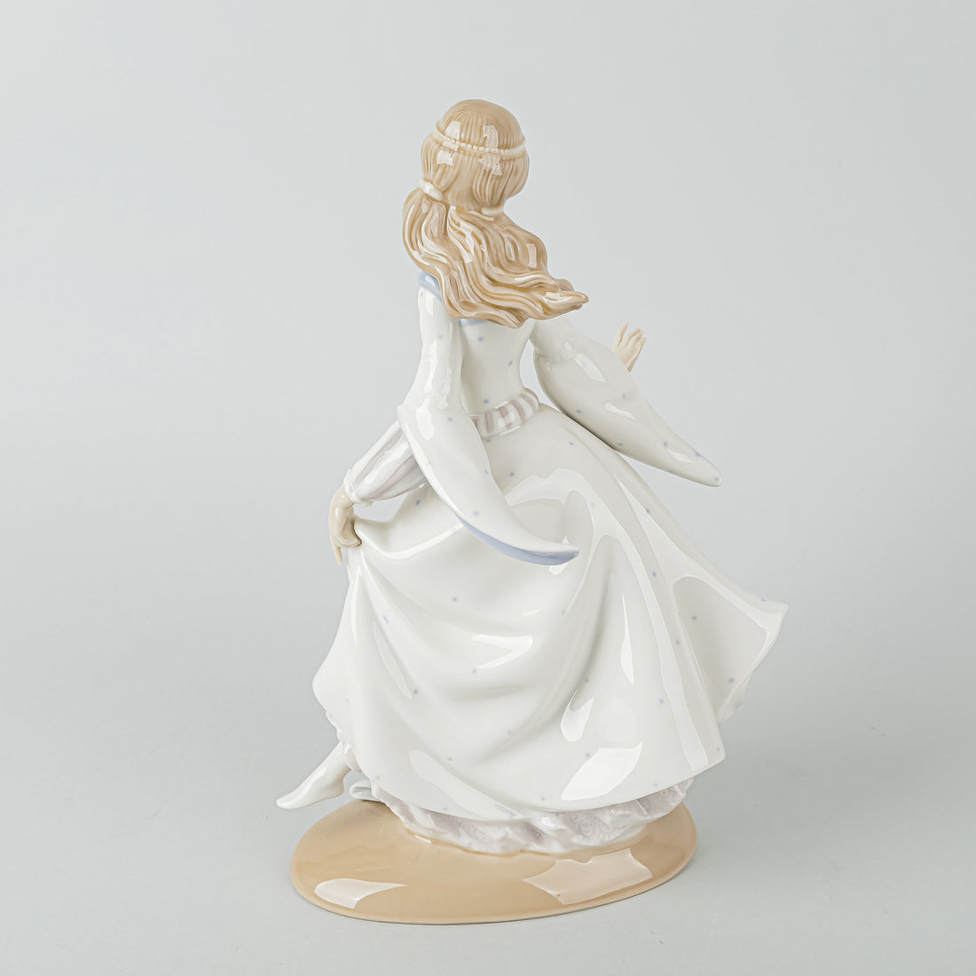 LLADRO Figurine Cinderalla 4828