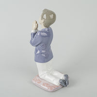 LLADRO Figurine Communion Prayer (Boy) 6088