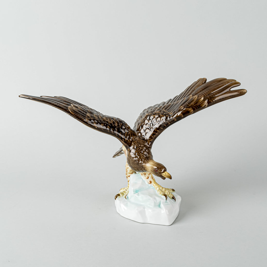 HEREND Figurine Vulture - Natural 5057