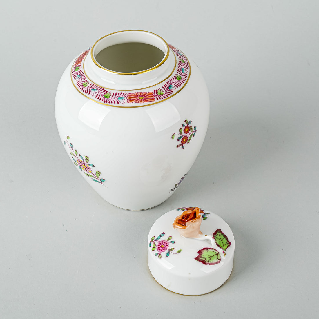 HEREND Chinese Bouquet Full Colour Lidded Jar 6462