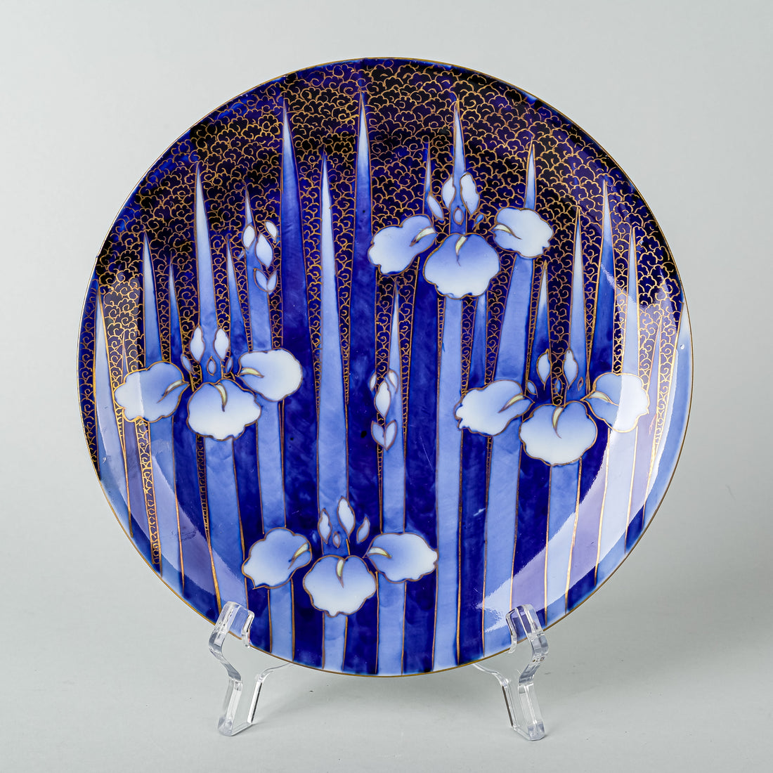 Japanese FUKAKAWA SEIJI       Hand Painted Iris Plate