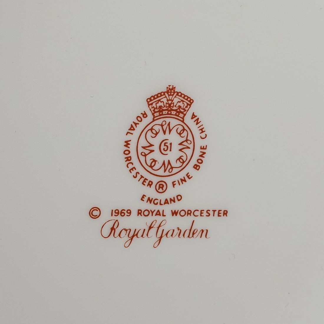 ROYAL WORCESTER Royal Garden Tea Service 5pcs