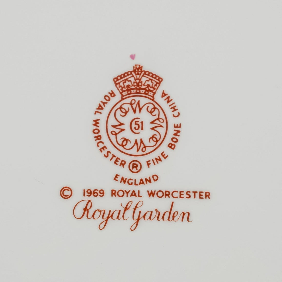 ROYAL WORCESTER Royal Garden 12 Place Settings Plus Extras