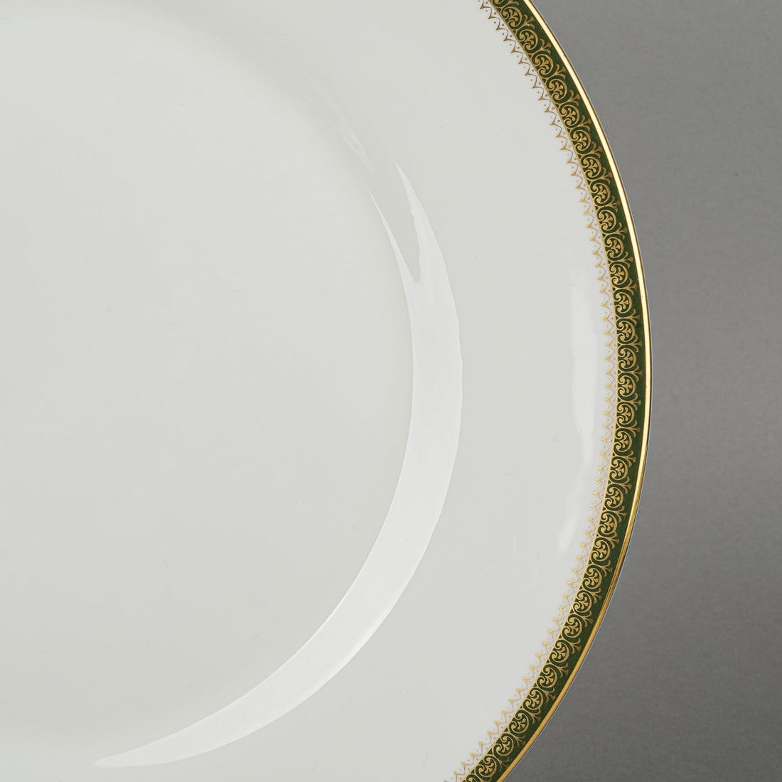 WEDGWOOD Chester R4446 81 Pieces