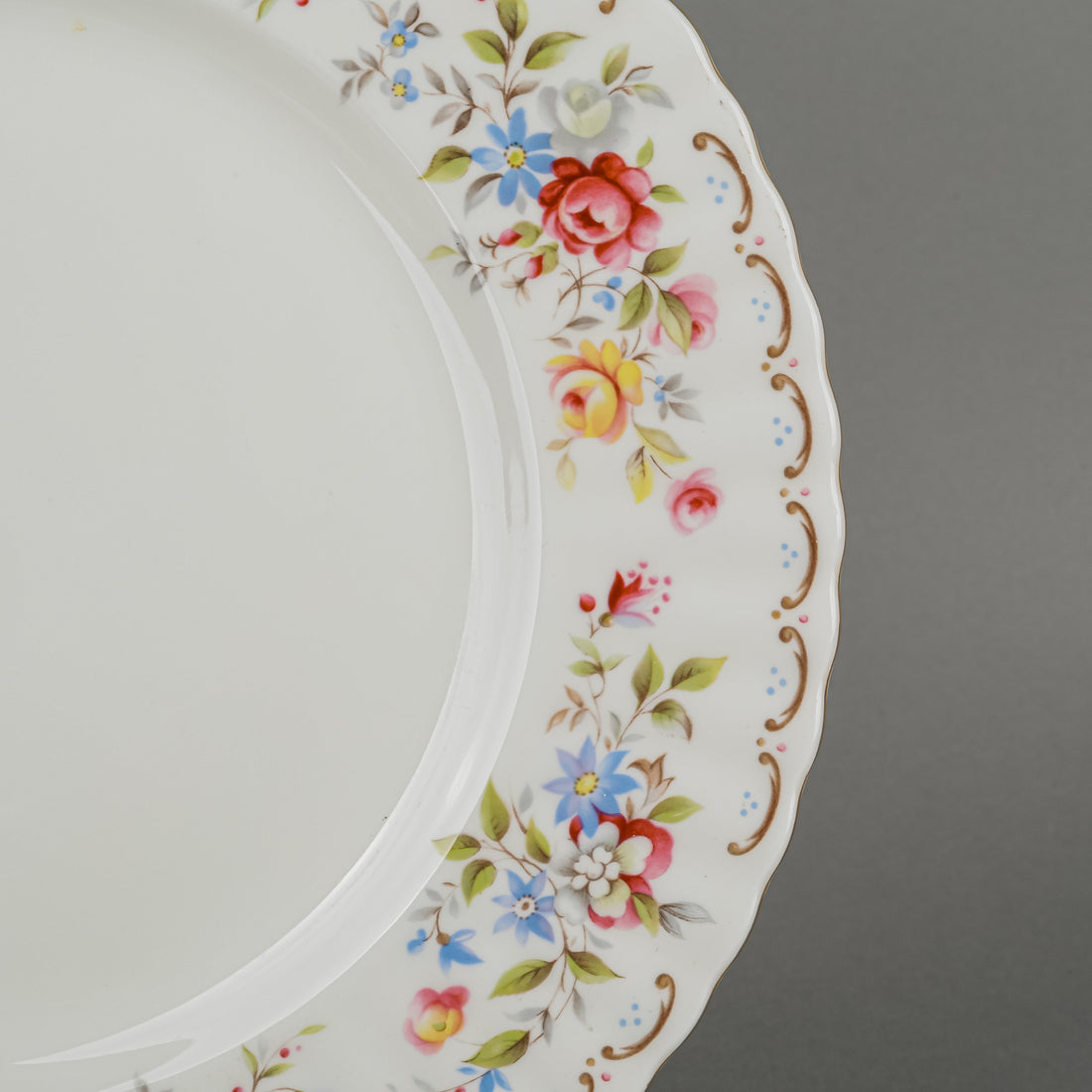 ROYAL ALBERT Jubilee Rose 6 Place Settings
