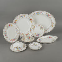 ROYAL ALBERT Jubilee Rose 6 Place Settings Plus Extras