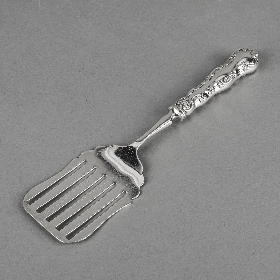 BIRKS Pompadour Sterling Handle Silverplate Slotted Server