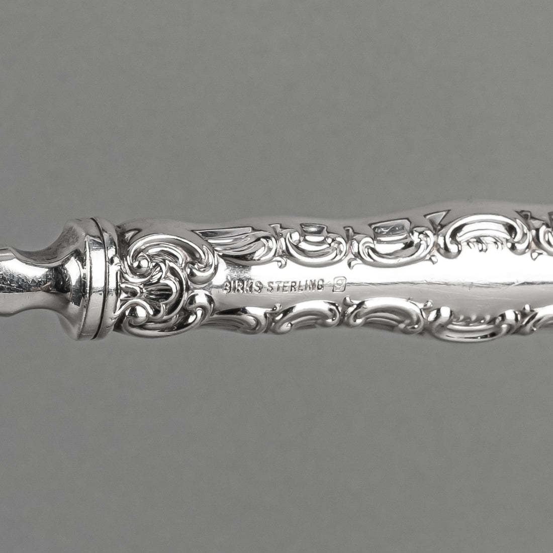 BIRKS Pompadour Sterling Handle Silverplate Slotted Server