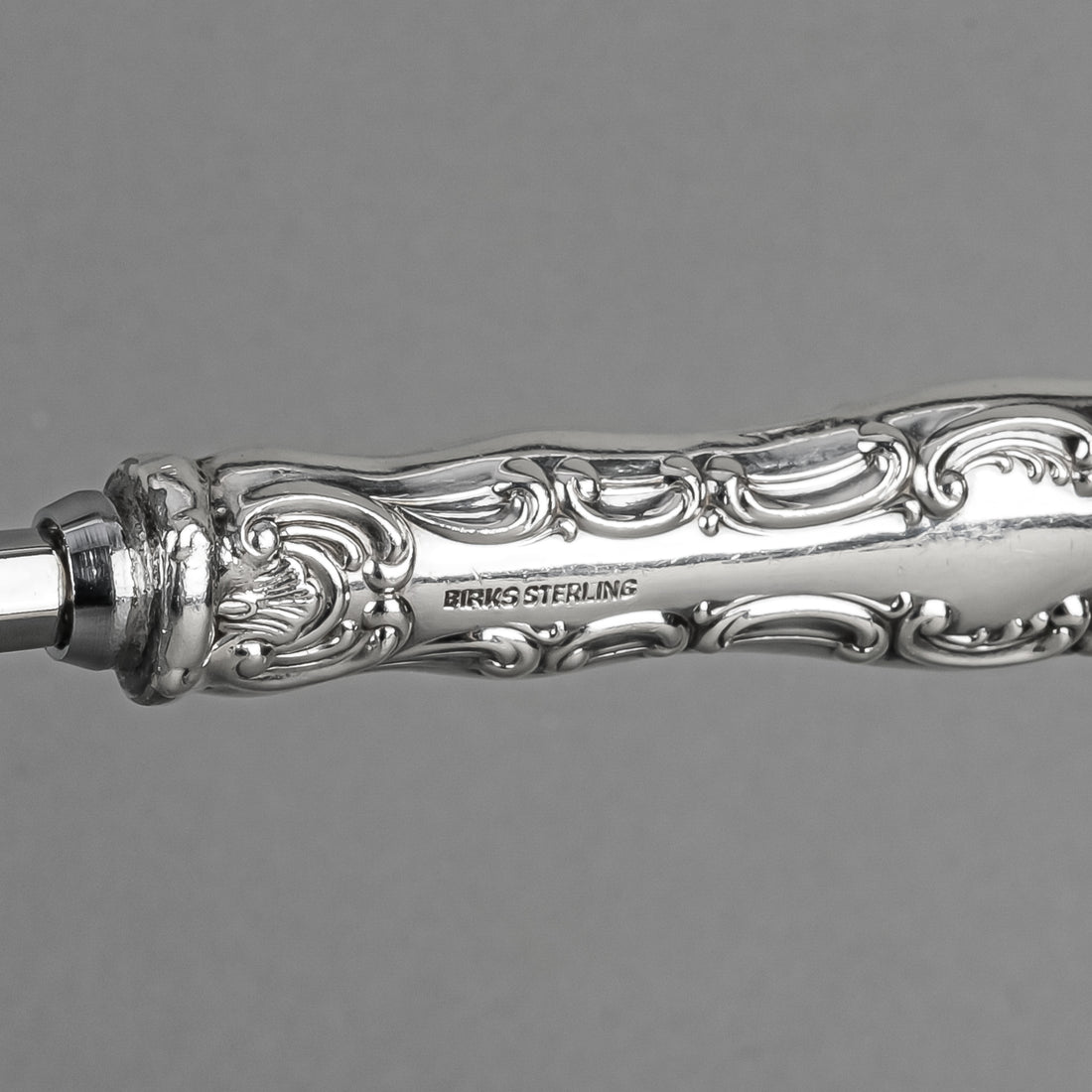 BIRKS Pompadour Sterling Handle Stainless steel Cake Breaker