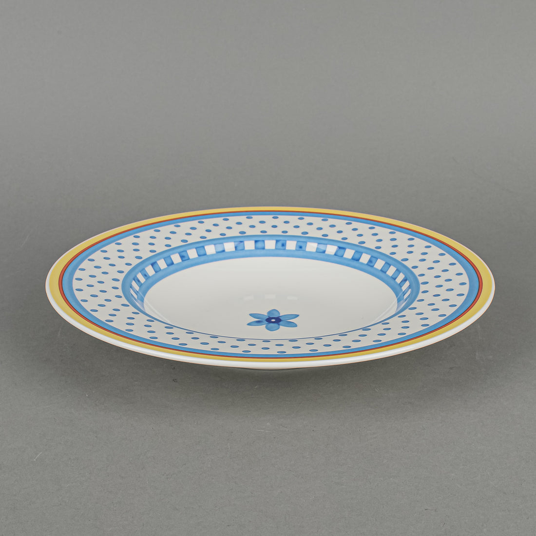 VILLEROY AND BOCH Twist Anna Soup Plates Set Of 8