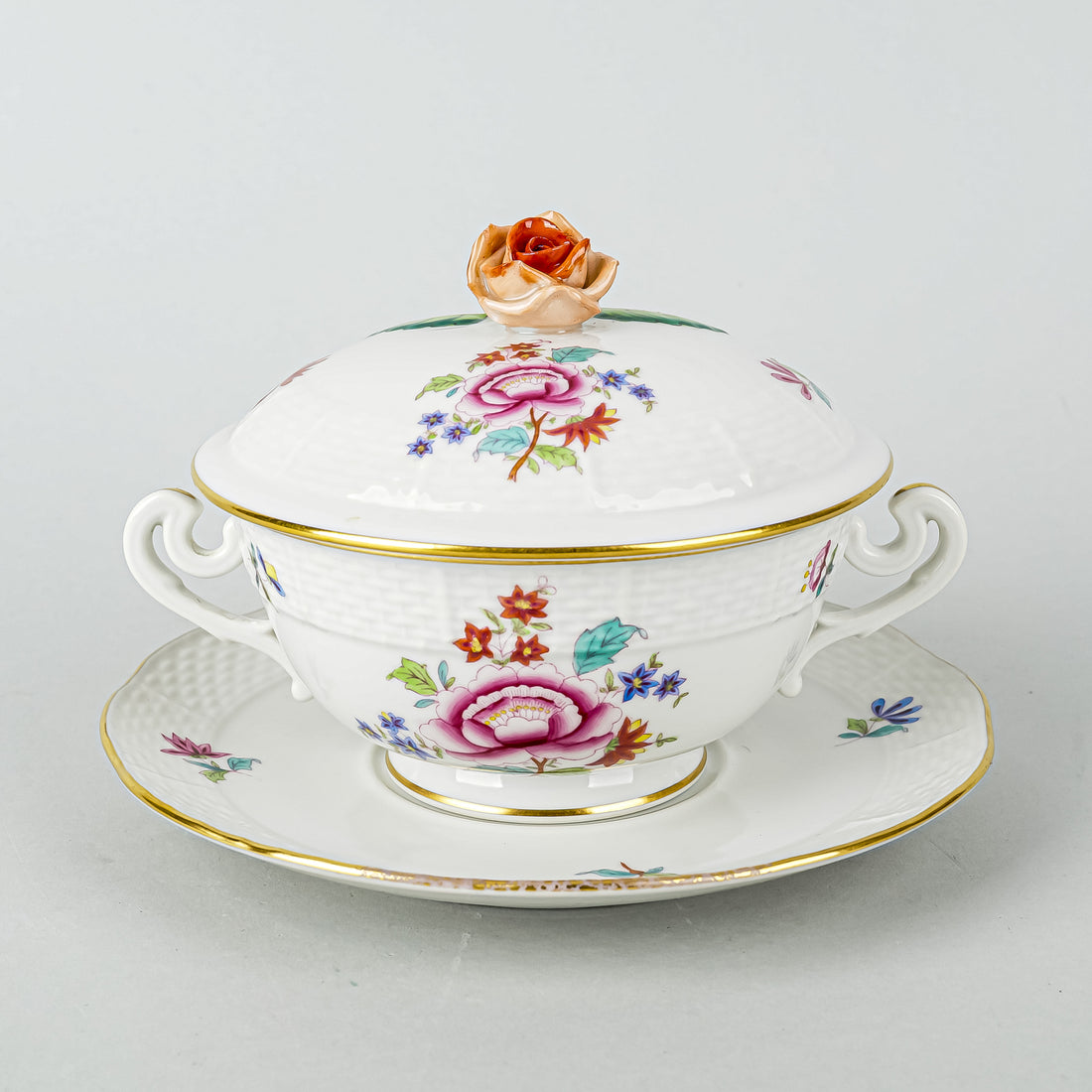 HEREND Nanking Bouquet Covered Cream Soup And Saucer 744