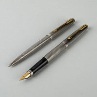 PARKER 75 Vintage Sterling Silver and 14K Gold Cisele Pen Set